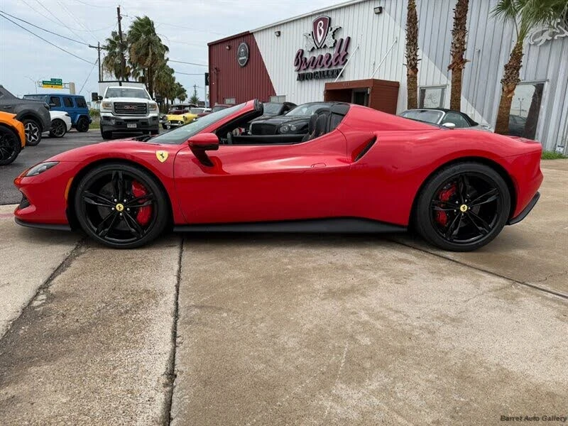 2026 Ferrari 296 GTS - Image 28 of 31