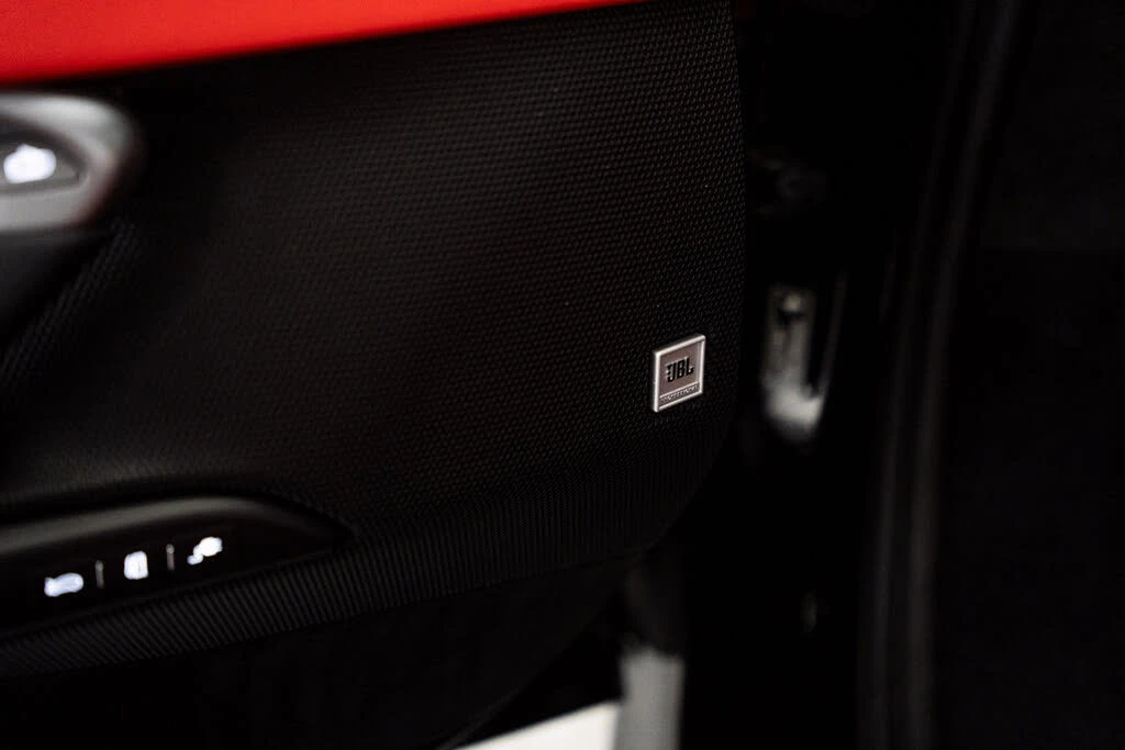 2026 Ferrari 296 GTS - Image 27 of 31