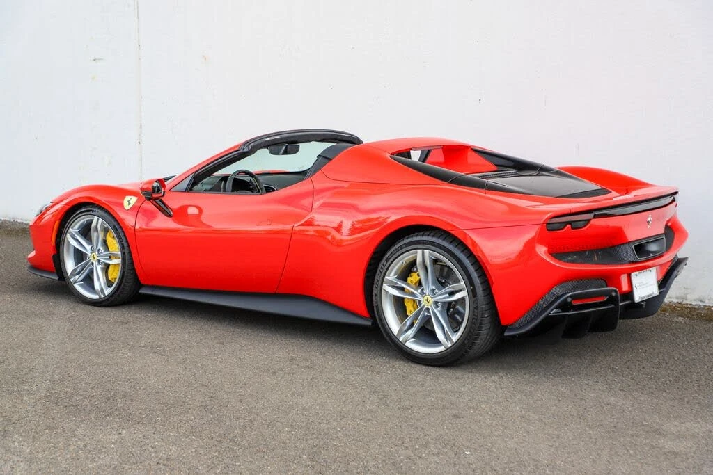 2026 Ferrari 296 GTS - Image 19 of 31