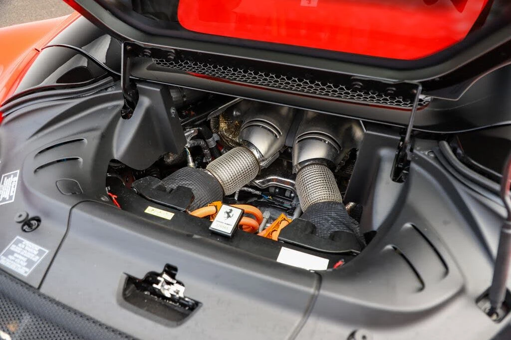 2026 Ferrari 296 GTS - Image 14 of 31