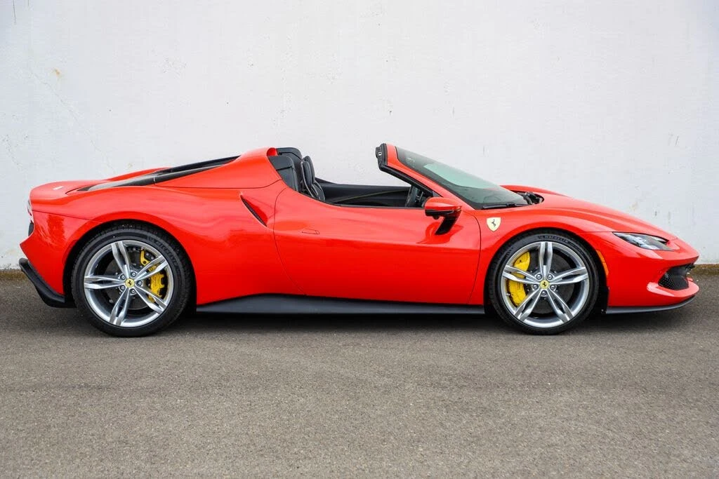 2026 Ferrari 296 GTS - Image 3 of 31