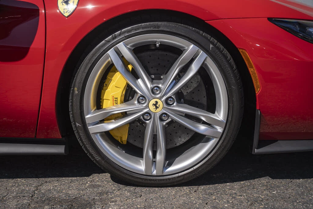 2026 Ferrari 296 GTS - Image 14 of 31