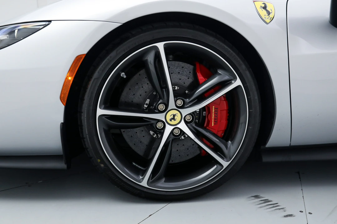2026 Ferrari 296 GTS - Image 16 of 31
