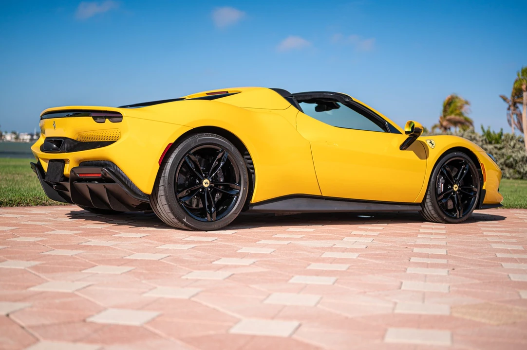 2026 Ferrari 296 GTS - Image 13 of 31