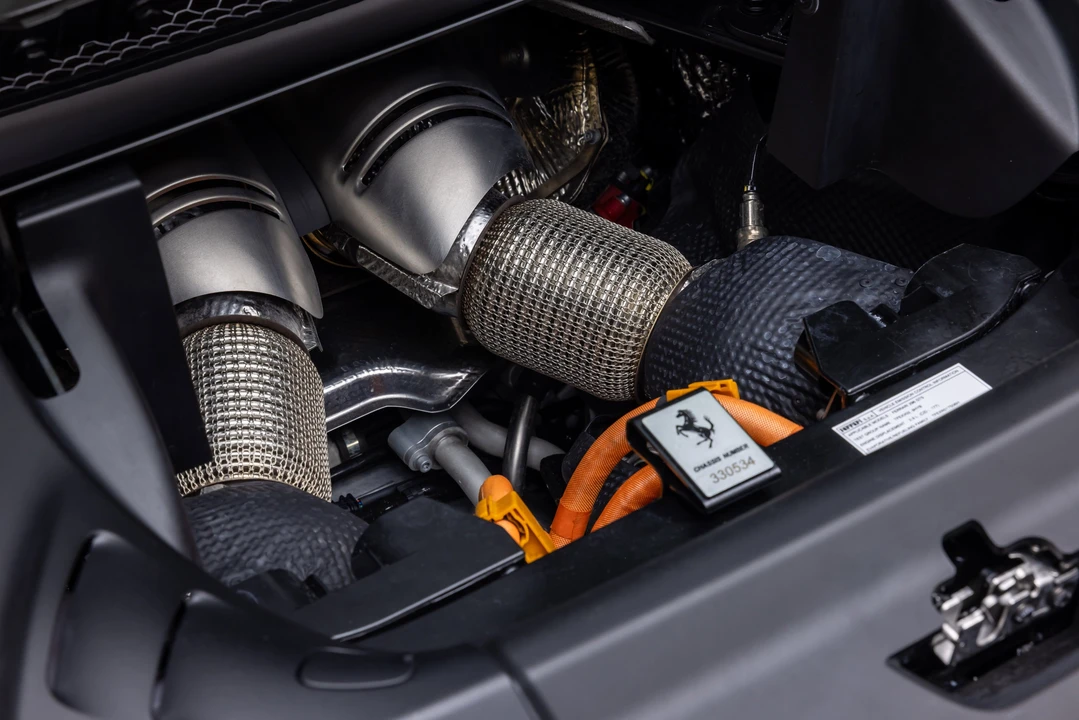 2026 Ferrari 296 GTS - Image 23 of 31