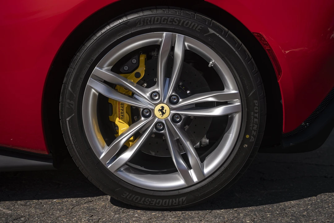 2026 Ferrari 296 GTS - Image 16 of 31