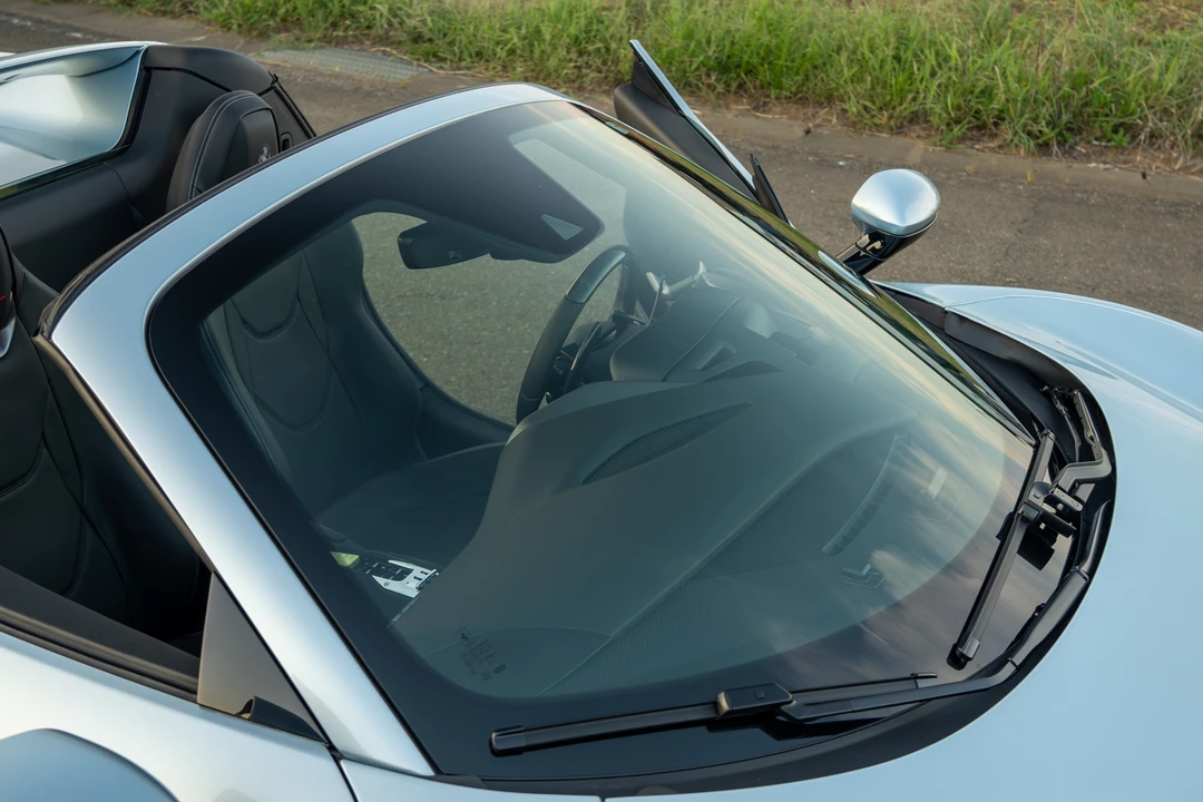 2026 Ferrari 296 GTS - Image 25 of 31