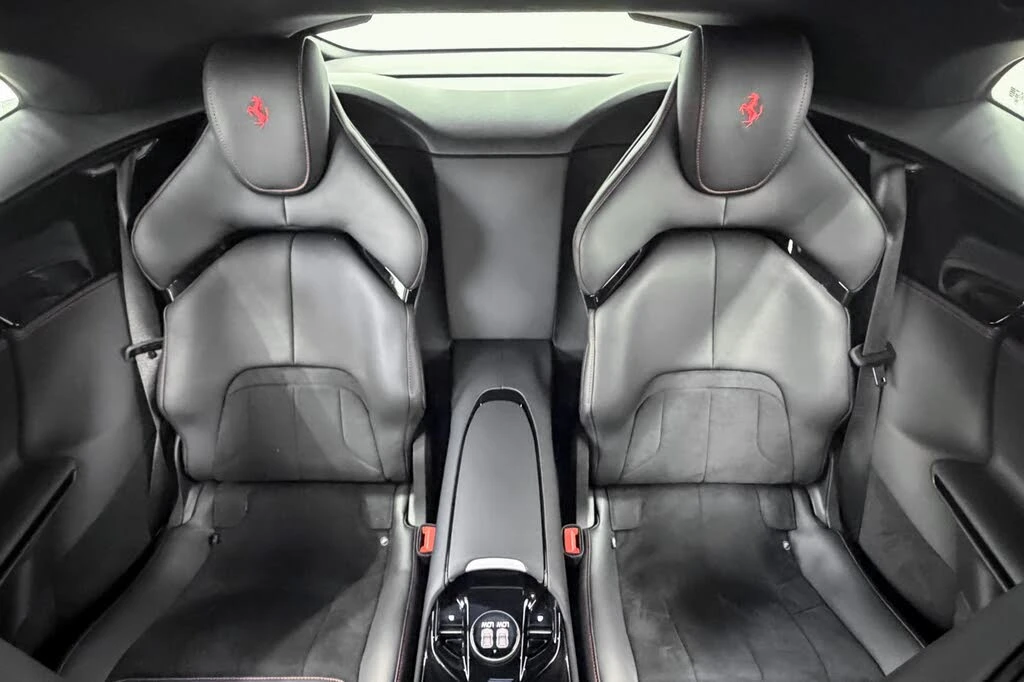 2026 Ferrari Purosangue - Image 28 of 31