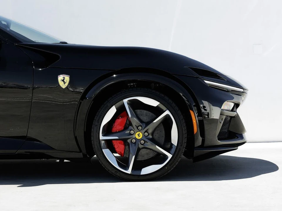 2026 Ferrari Purosangue - Image 11 of 31