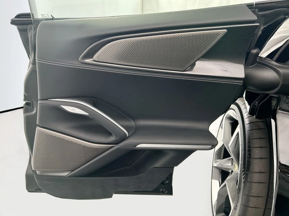 2026 Ferrari Purosangue - Image 25 of 31