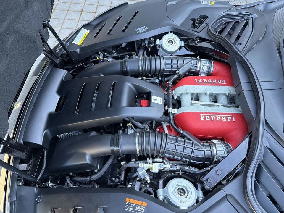2026 Ferrari Purosangue - Image 24 of 31