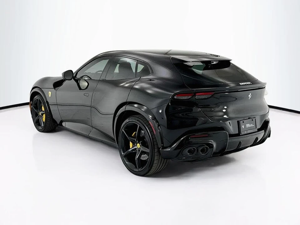 2026 Ferrari Purosangue - Image 7 of 31