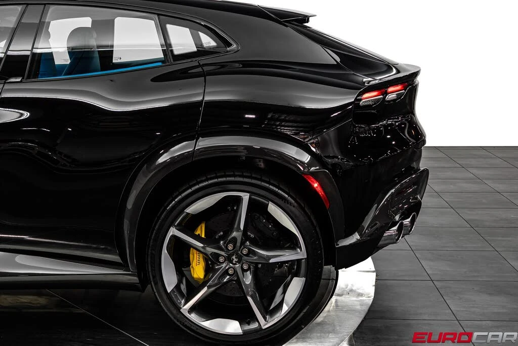 2026 Ferrari Purosangue - Image 27 of 31