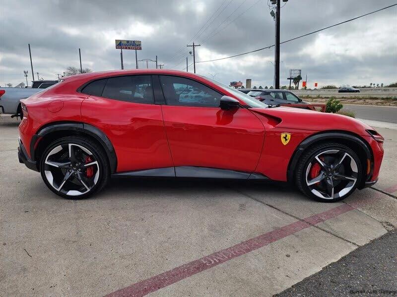 2026 Ferrari Purosangue - Image 7 of 31