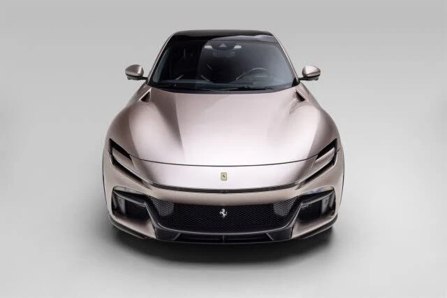 2026 Ferrari Purosangue - Image 10 of 31