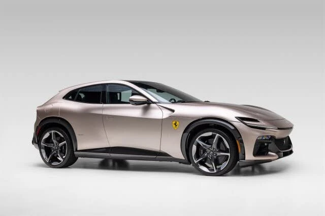 2026 Ferrari Purosangue - Image 18 of 31