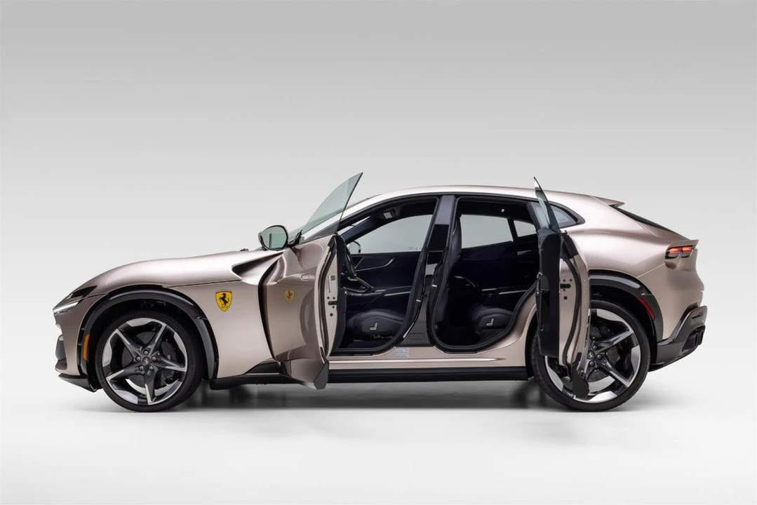 2026 Ferrari Purosangue - Image 5 of 31