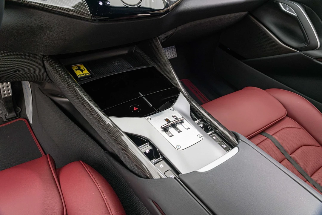 2026 Ferrari Purosangue - Image 6 of 31