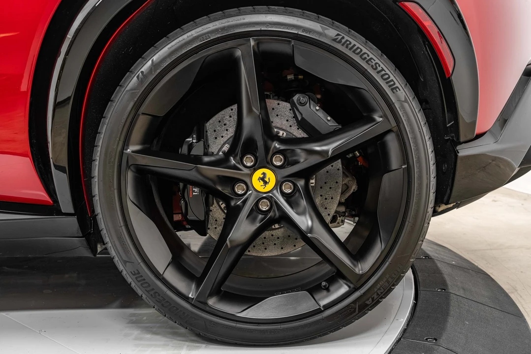 2026 Ferrari Purosangue - Image 15 of 31