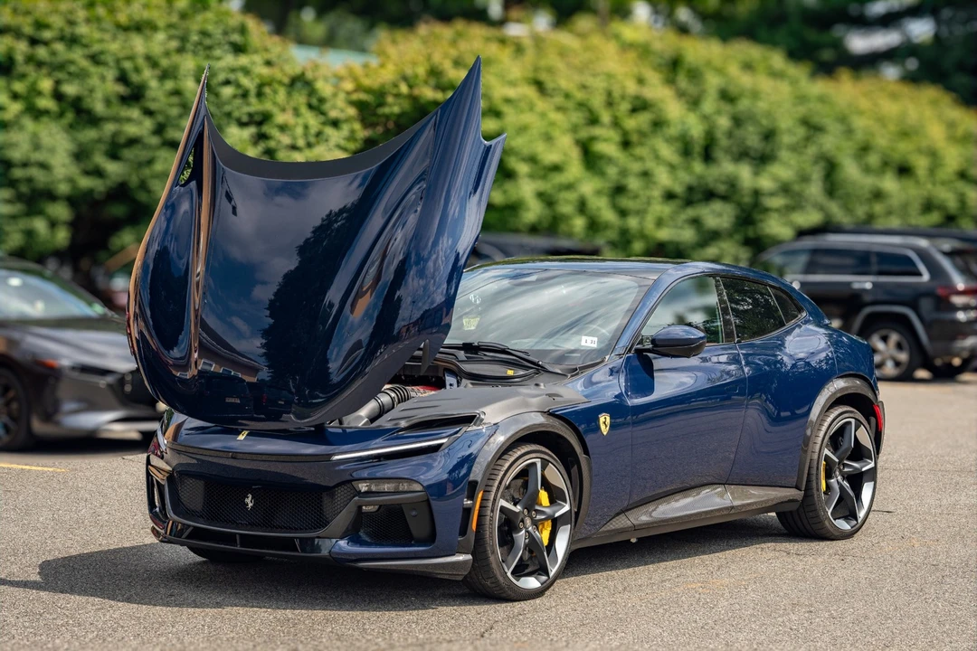2026 Ferrari Purosangue - Image 25 of 31