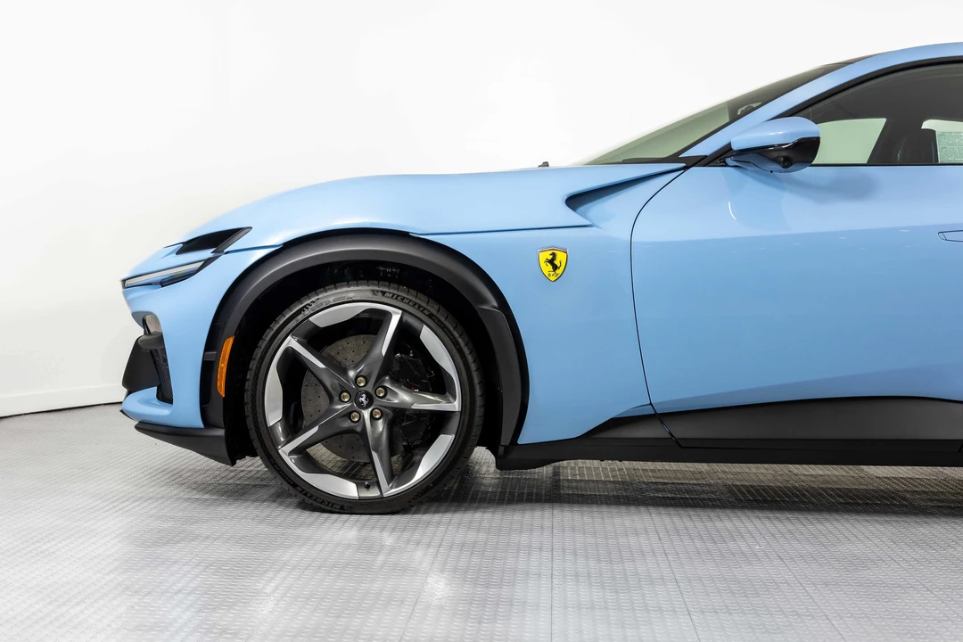 2026 Ferrari Purosangue - Image 14 of 31