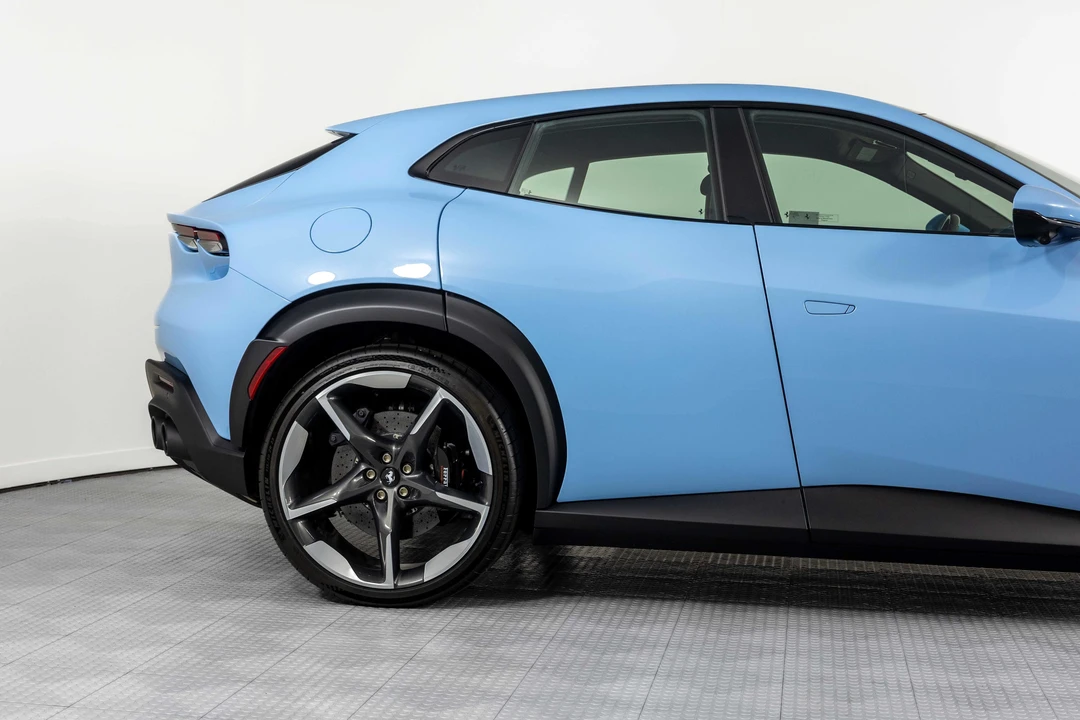 2026 Ferrari Purosangue - Image 23 of 31