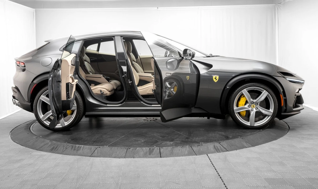2026 Ferrari Purosangue - Image 9 of 31