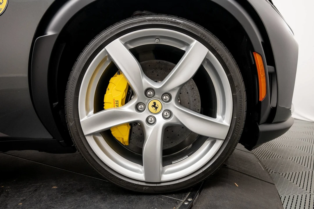 2026 Ferrari Purosangue - Image 28 of 31