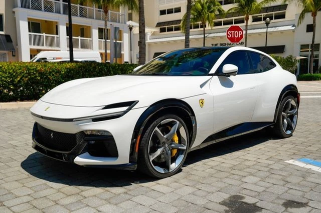 2026 Ferrari Purosangue - Image 9 of 31