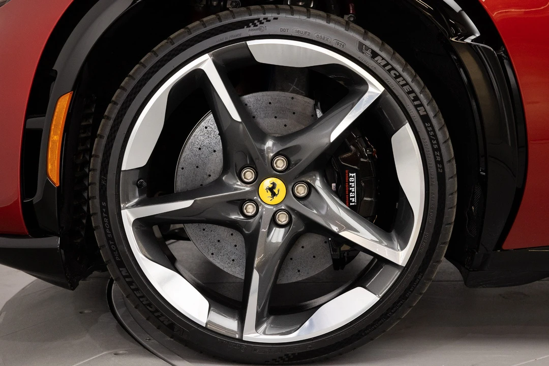 2026 Ferrari Purosangue - Image 15 of 31