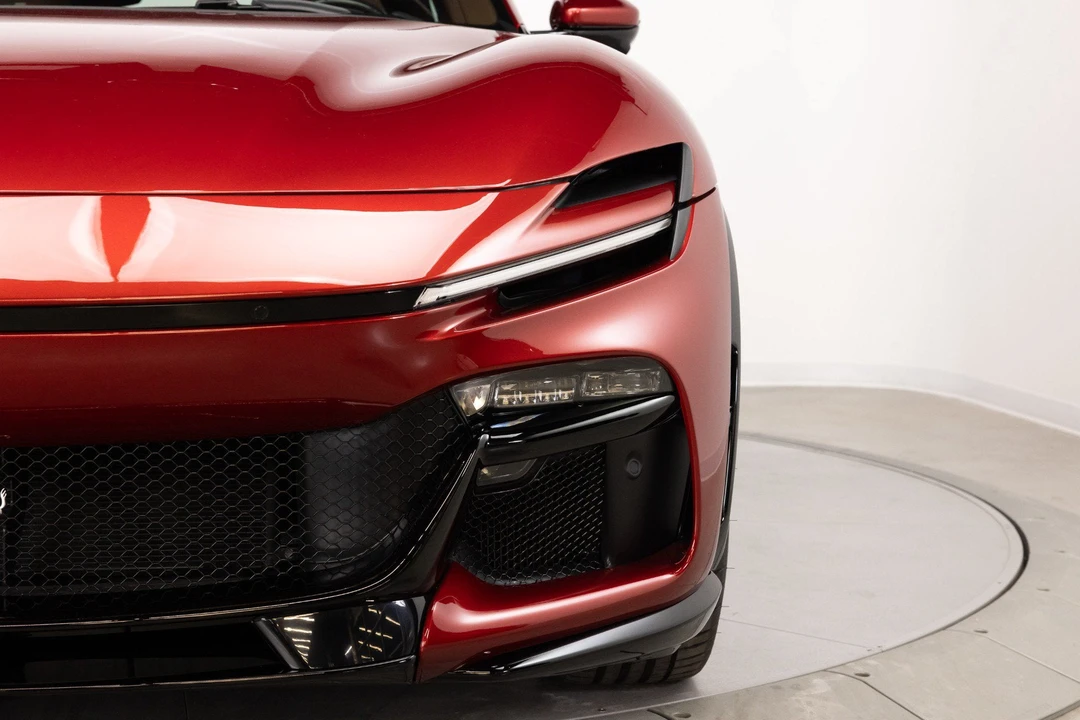 2026 Ferrari Purosangue - Image 24 of 31