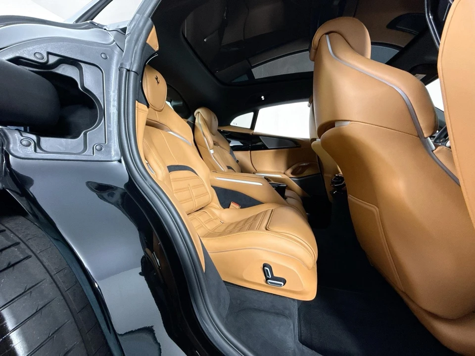 2026 Ferrari Purosangue - Image 27 of 31