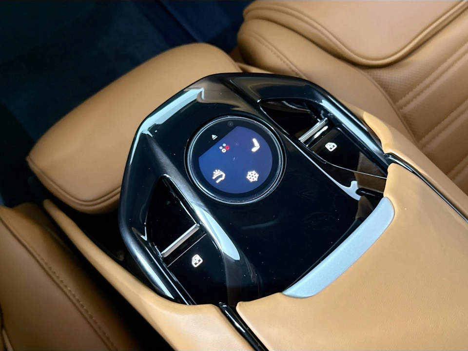 2026 Ferrari Purosangue - Image 26 of 31