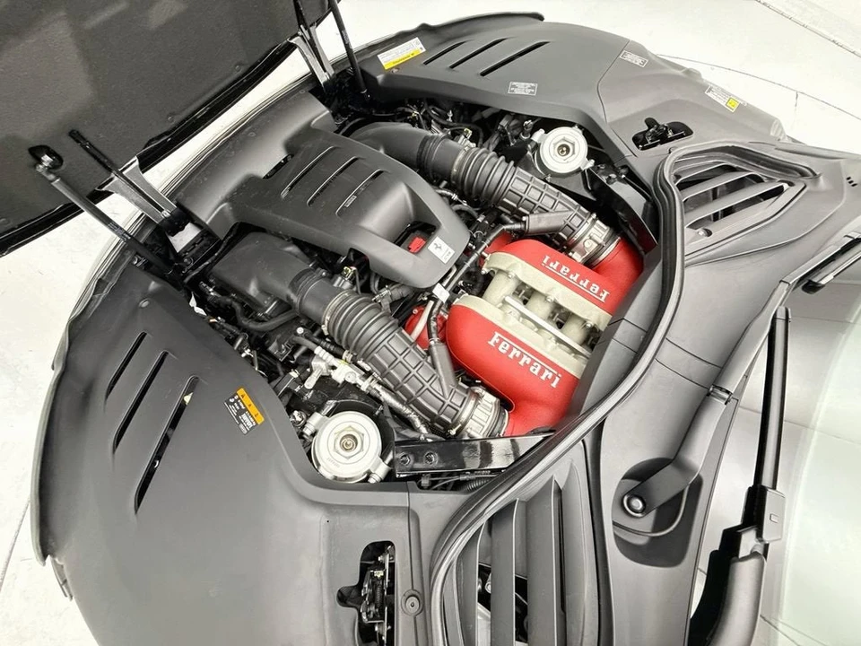 2026 Ferrari Purosangue - Image 28 of 31