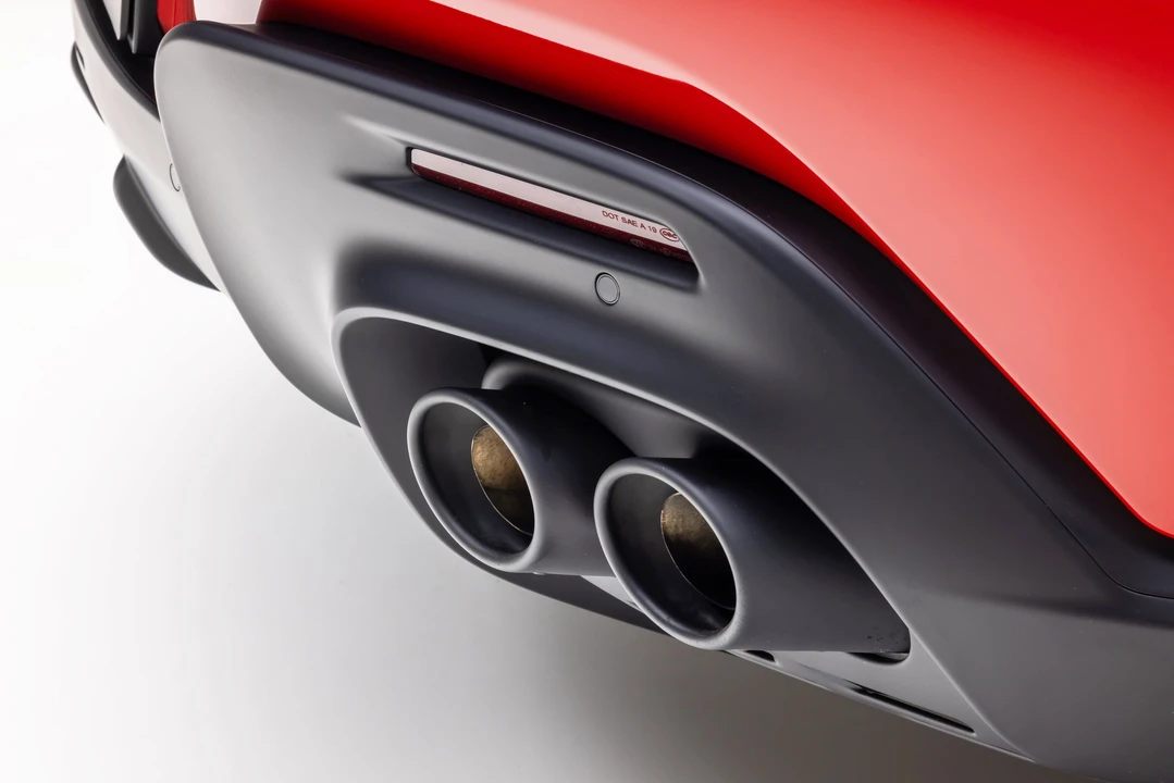 2026 Ferrari Purosangue - Image 24 of 31