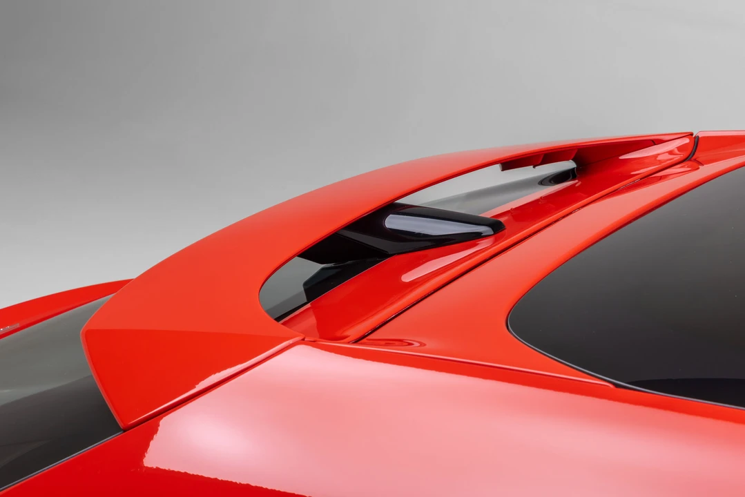 2026 Ferrari Purosangue - Image 19 of 31