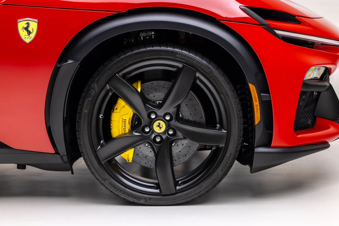 2026 Ferrari Purosangue - Image 17 of 31