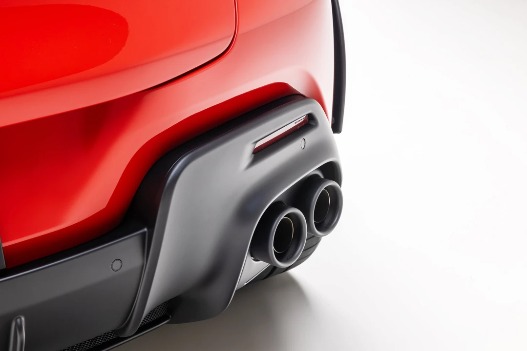 2026 Ferrari Purosangue - Image 25 of 31
