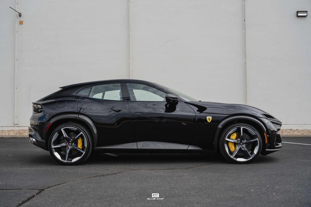 2026 Ferrari Purosangue - Image 7 of 31