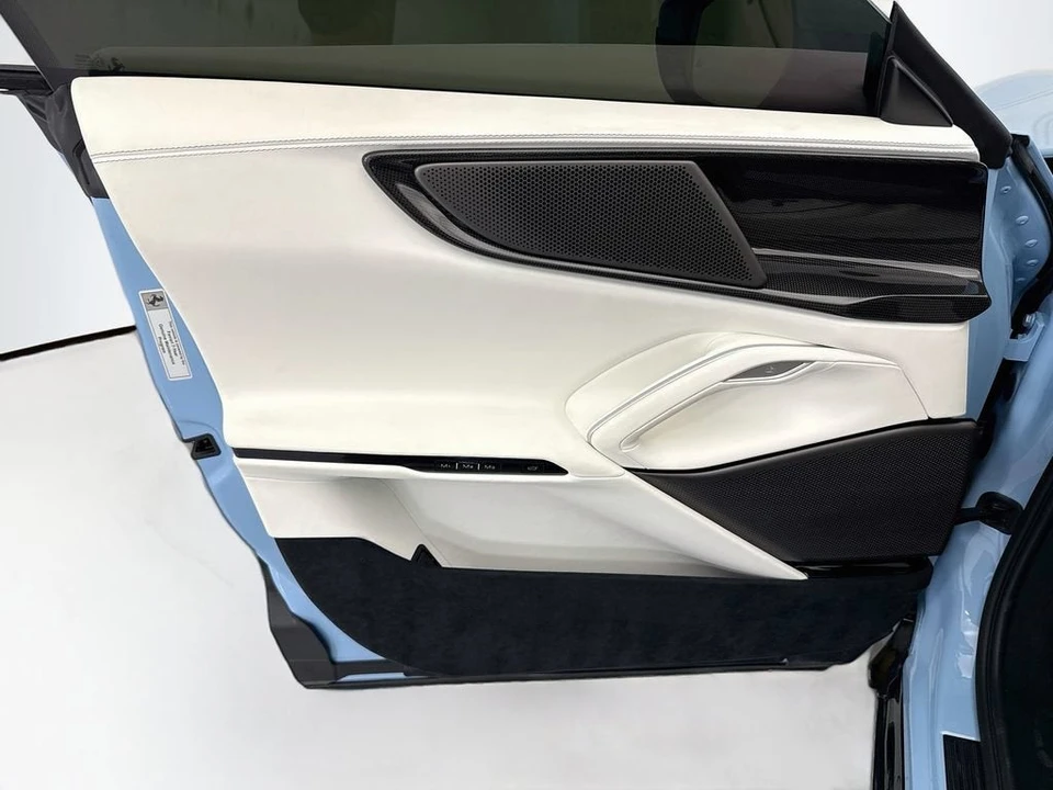 2026 Ferrari Purosangue - Image 23 of 31