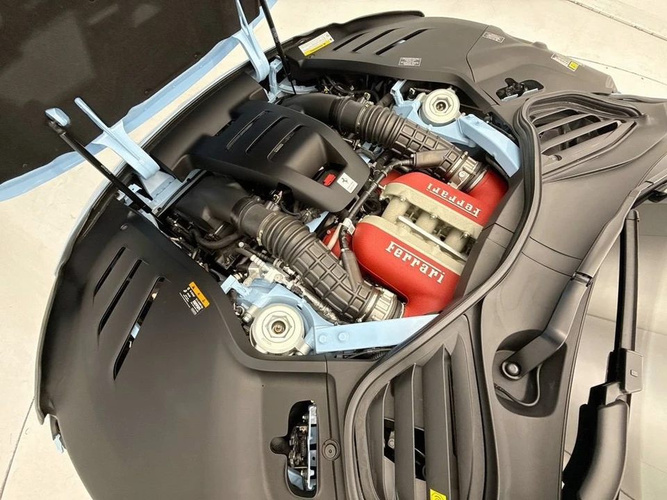2026 Ferrari Purosangue - Image 28 of 31