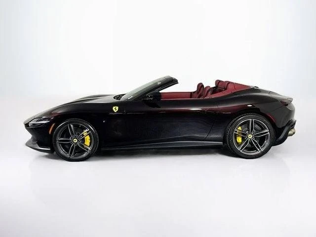 2026 Ferrari Roma - Image 7 of 20