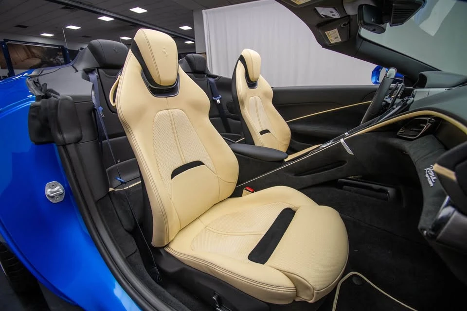 2026 Ferrari Roma Spider - Image 6 of 12