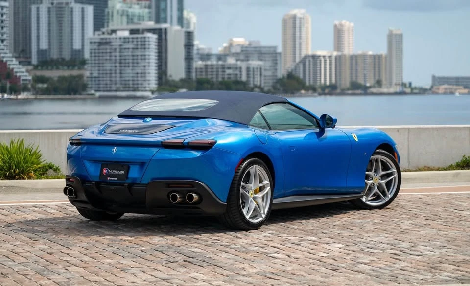 2026 Ferrari Roma Spider - Image 2 of 11