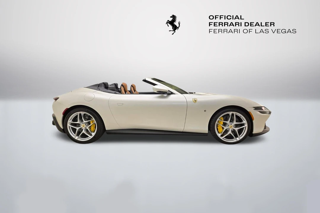 2026 Ferrari Roma Spider - Image 6 of 31
