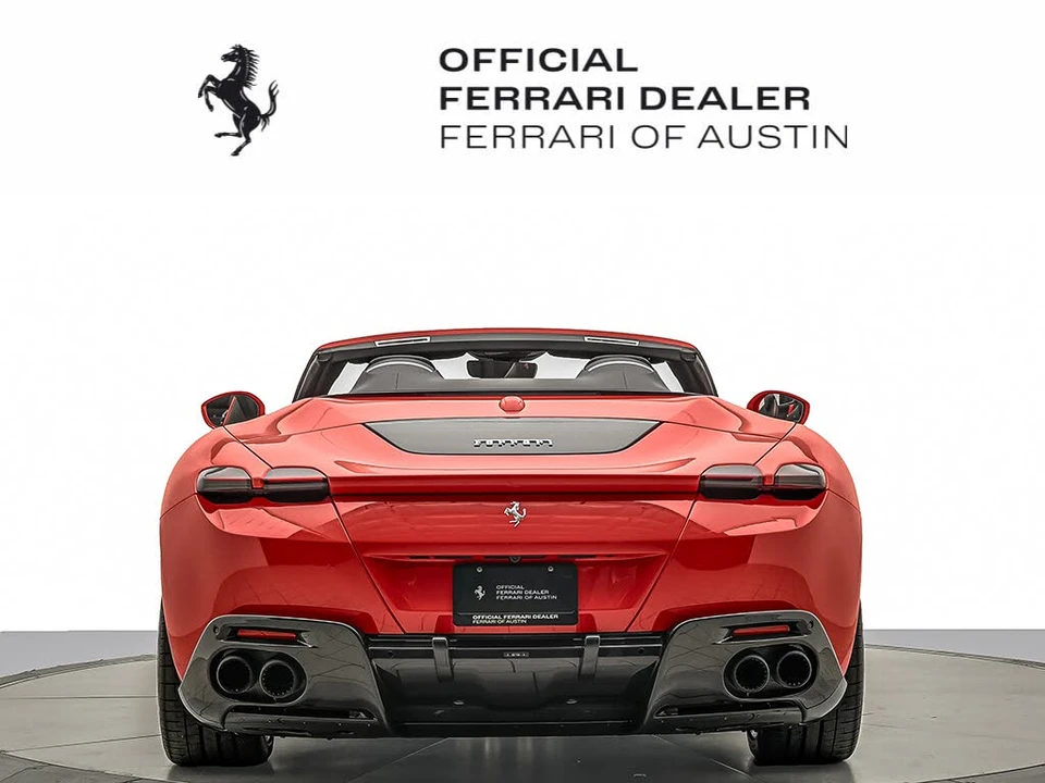2026 Ferrari Roma Spider - Image 7 of 31