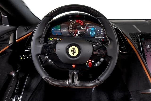 2026 Ferrari Roma Spider - Image 6 of 31