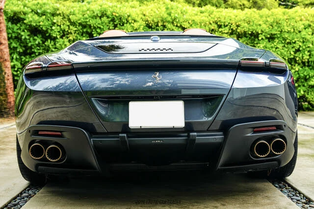 2026 Ferrari Roma Spider - Image 7 of 31