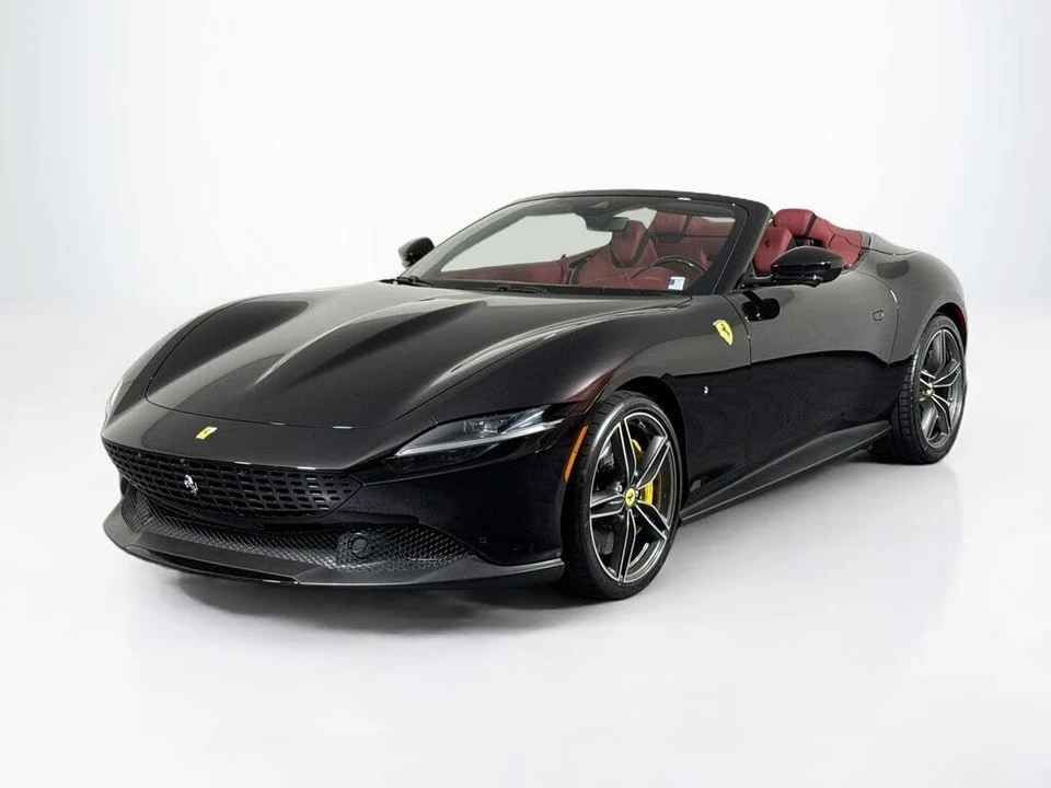 2026 Ferrari Roma Spider - Image 6 of 27