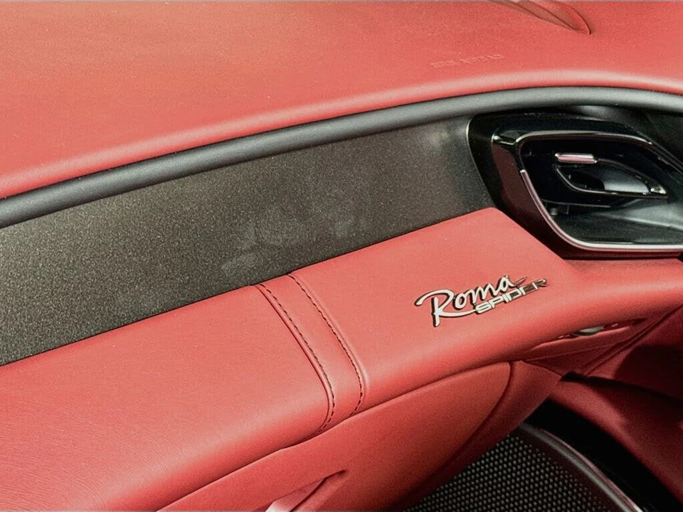 2026 Ferrari Roma Spider - Image 23 of 27